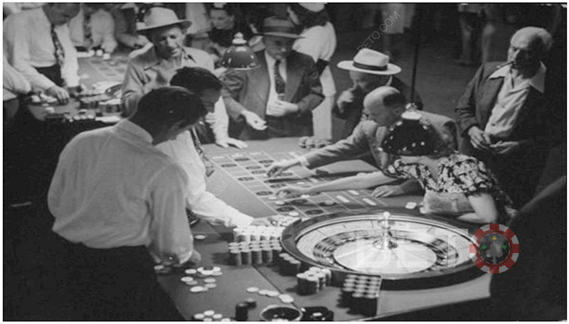 Hollywoodzkie filmy mają wiele scen w kasynach, które zawierają gry w ruletkę