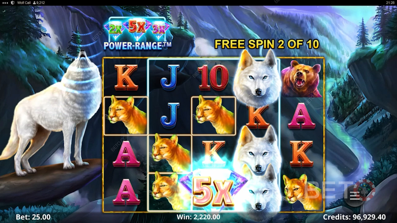 Aktywuj tryb Bonus Game, aby wygrać 10 Free Spins i bonusy w slocie Wolf Call